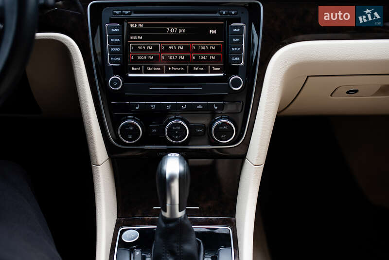 Volkswagen Passat 2014