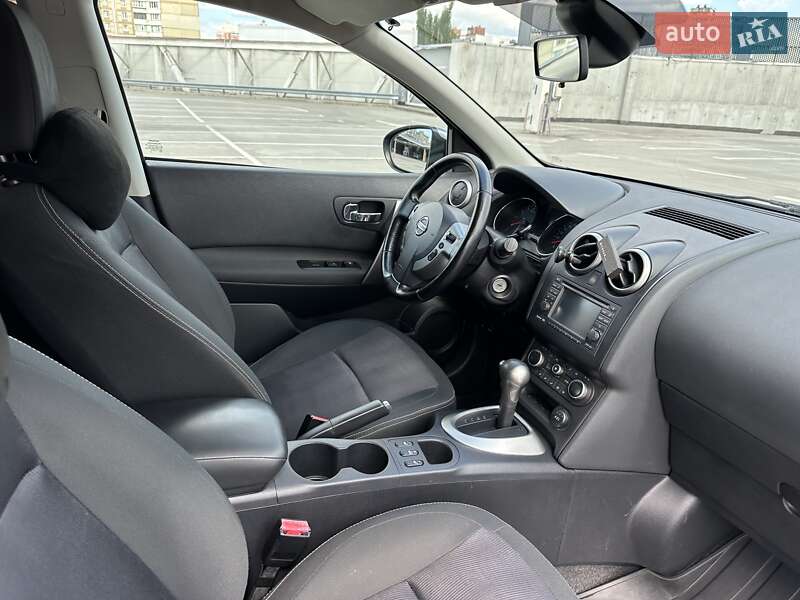 Nissan Qashqai 2012