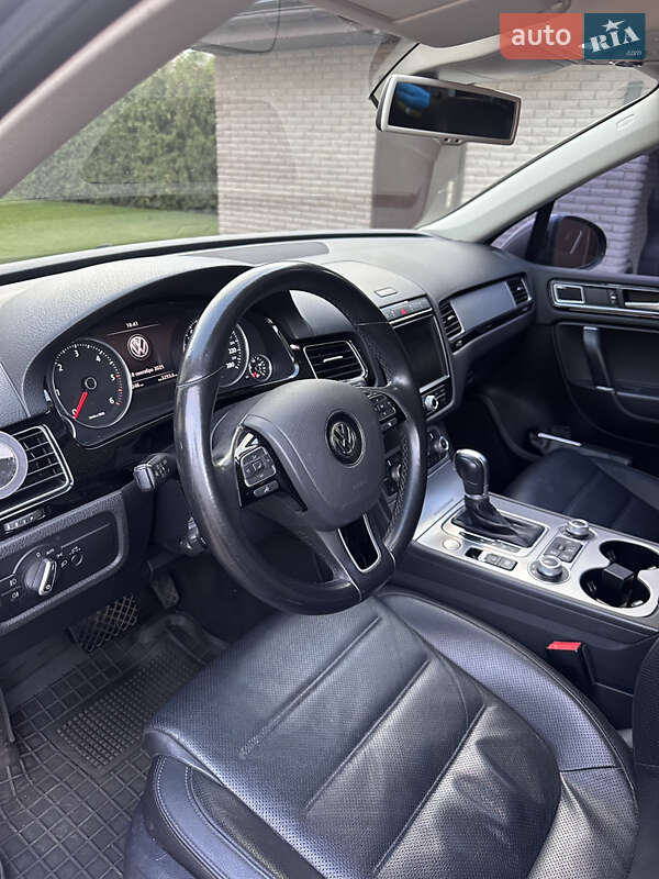 Volkswagen Touareg 2015