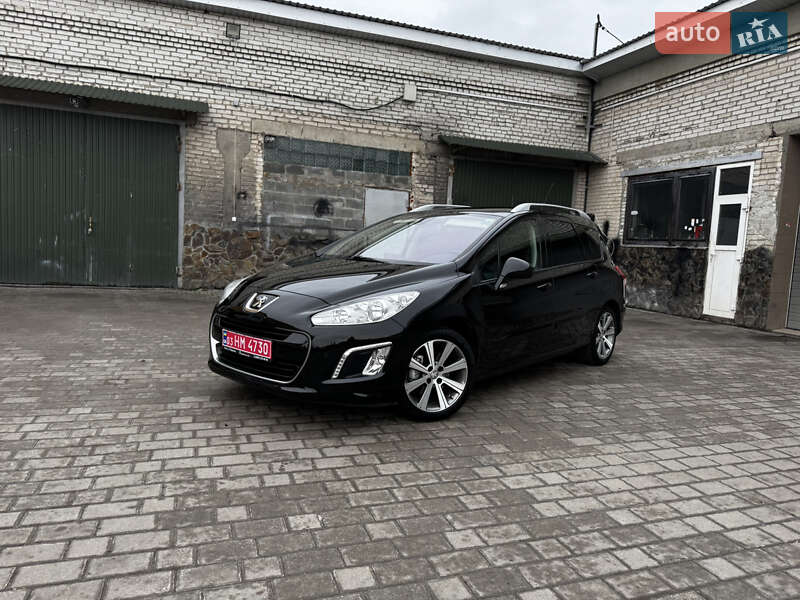 Peugeot 308 2011