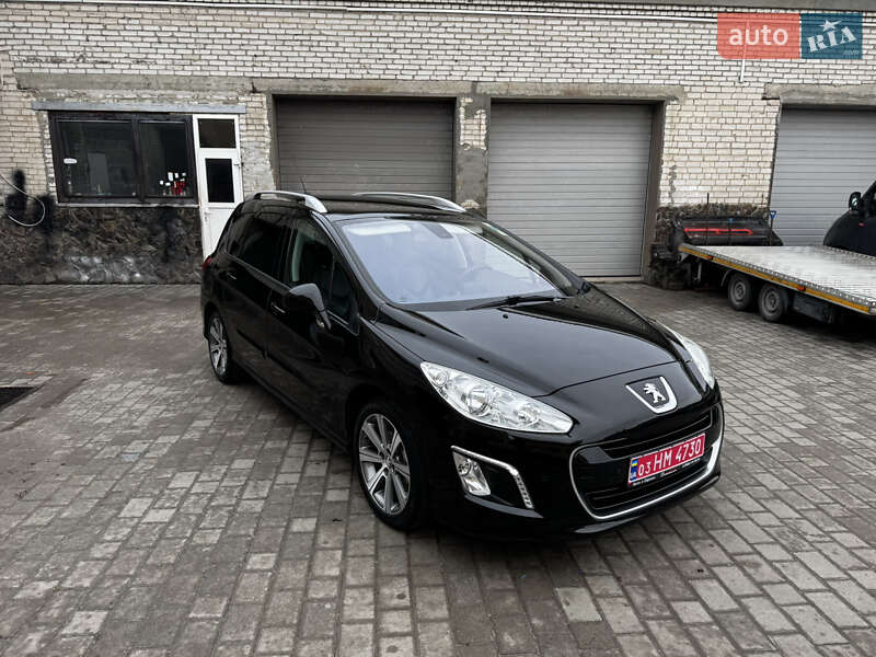 Peugeot 308 2011