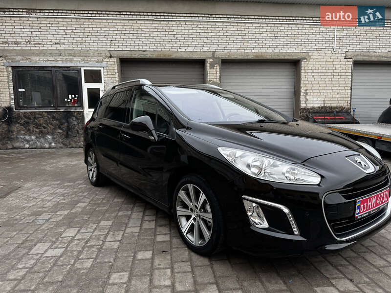 Peugeot 308 2011