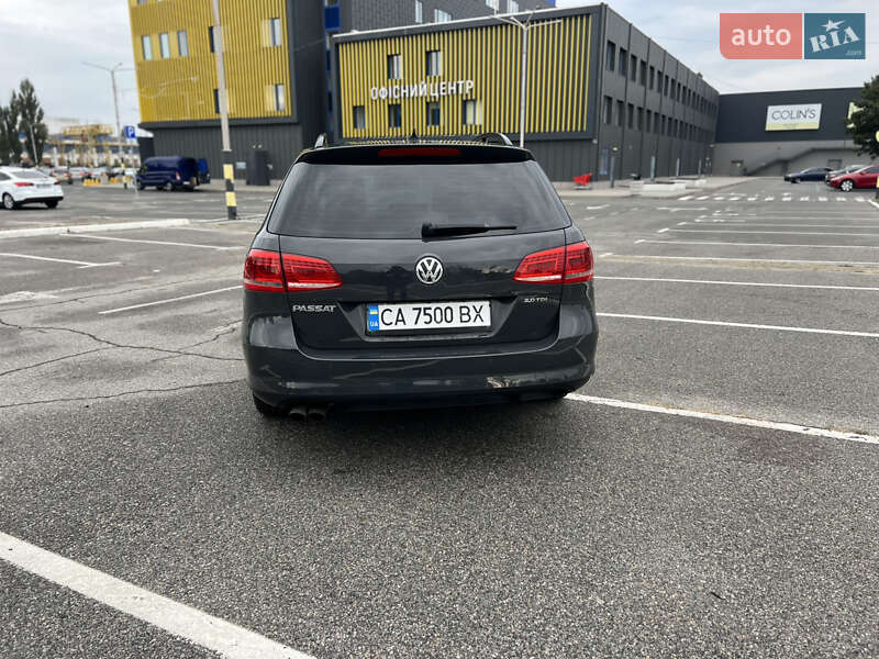 Volkswagen Passat 2011