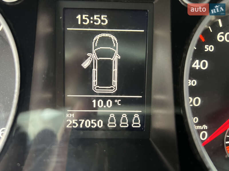 Volkswagen Passat 2011