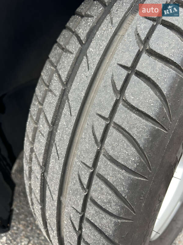 Volkswagen Passat 2011