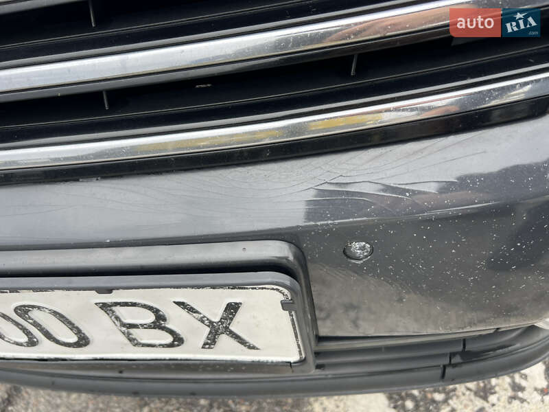 Volkswagen Passat 2011