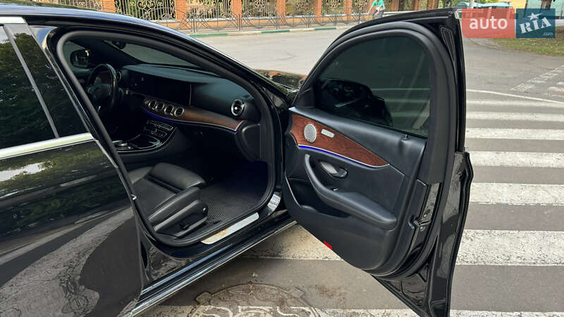 Mercedes-Benz E-Class 2016