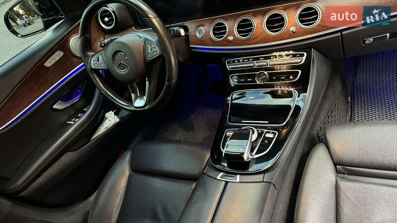 Mercedes-Benz E-Class 2016