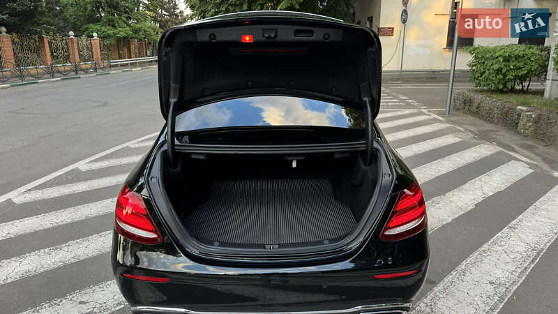 Mercedes-Benz E-Class 2016