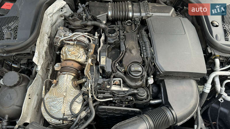 Mercedes-Benz E-Class 2016