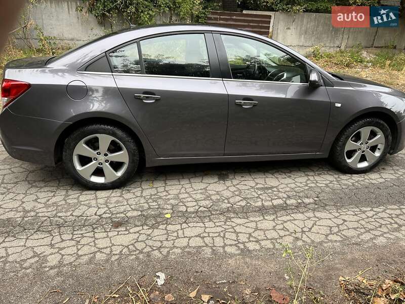 Chevrolet Cruze 2014