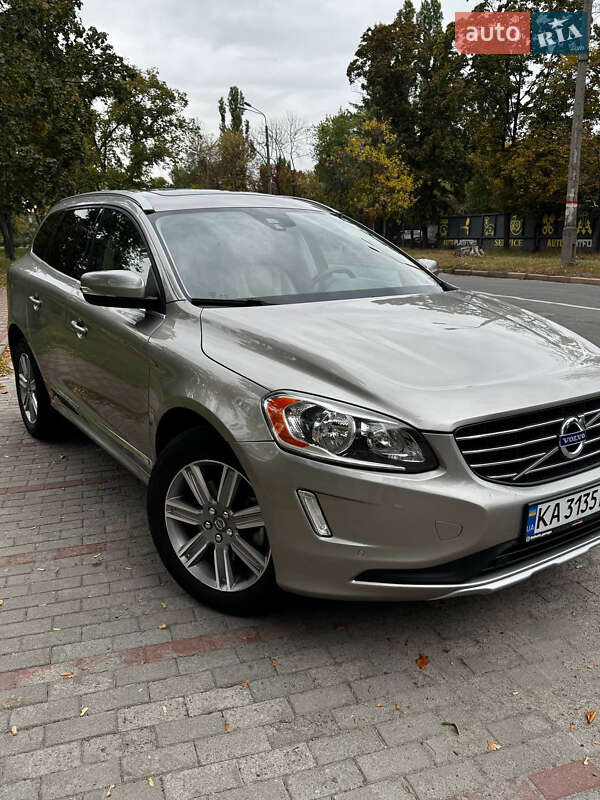 Volvo XC60 2015