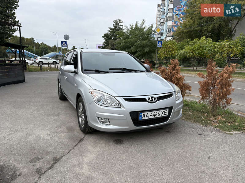 Hyundai i30 2008