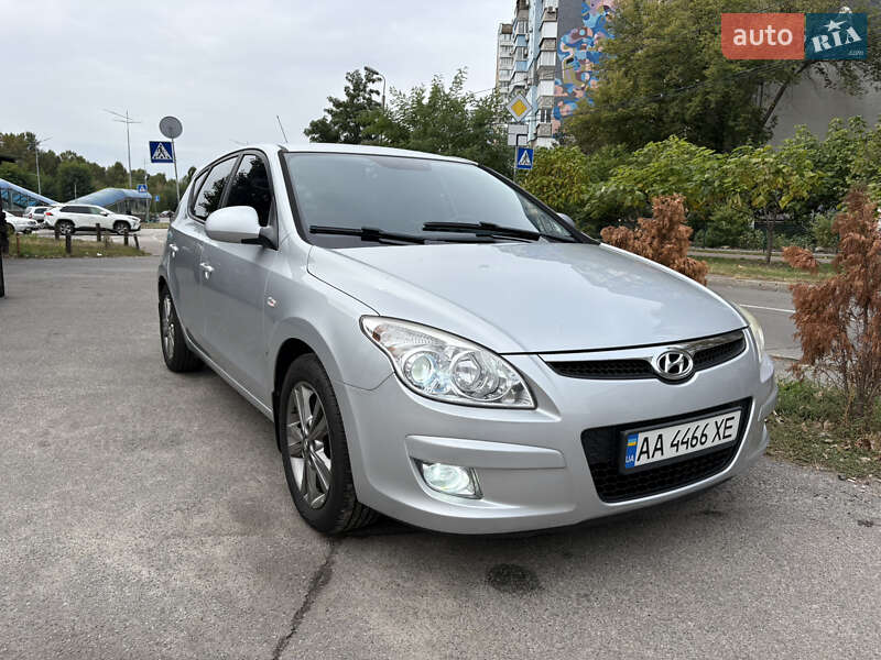 Hyundai i30 2008