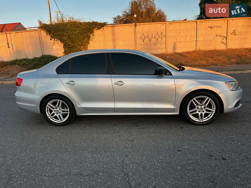 Volkswagen Jetta 2012