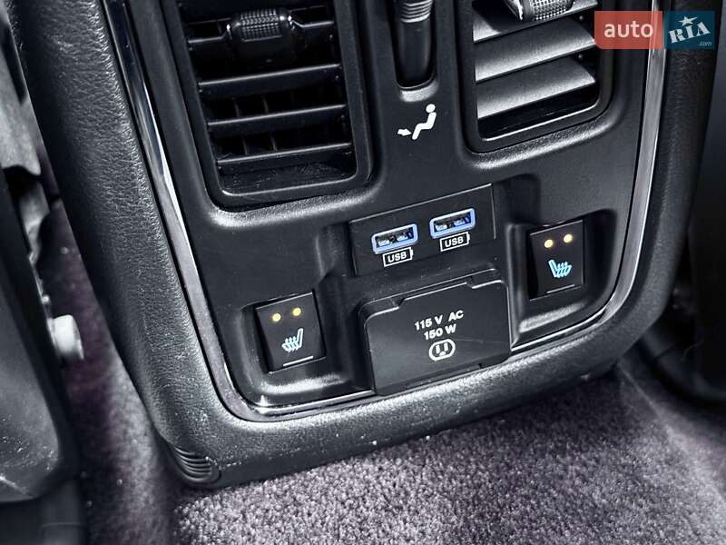 Jeep Grand Cherokee 2016