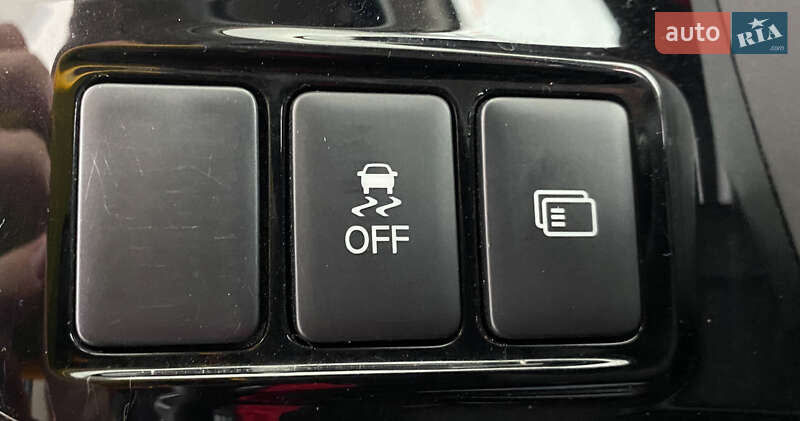 Mitsubishi Outlander 2020