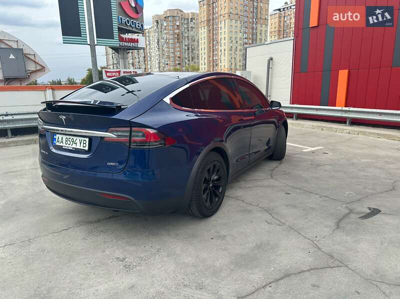 Tesla-23