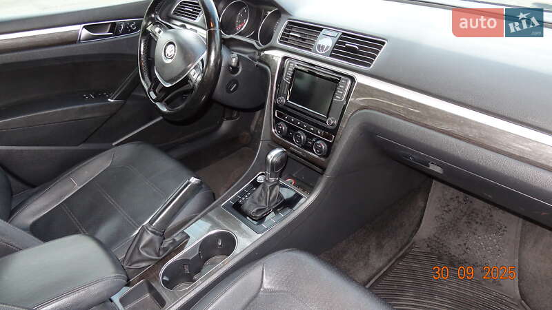 Volkswagen Passat 2016