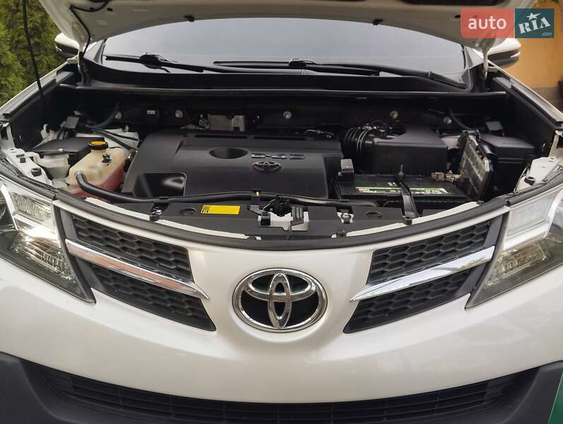 Toyota RAV4 2013