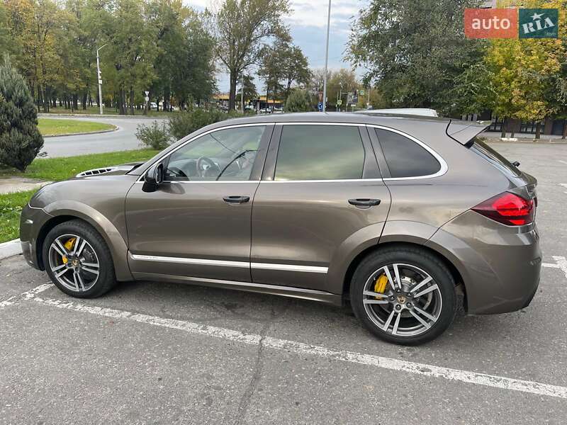 Porsche Cayenne 2013