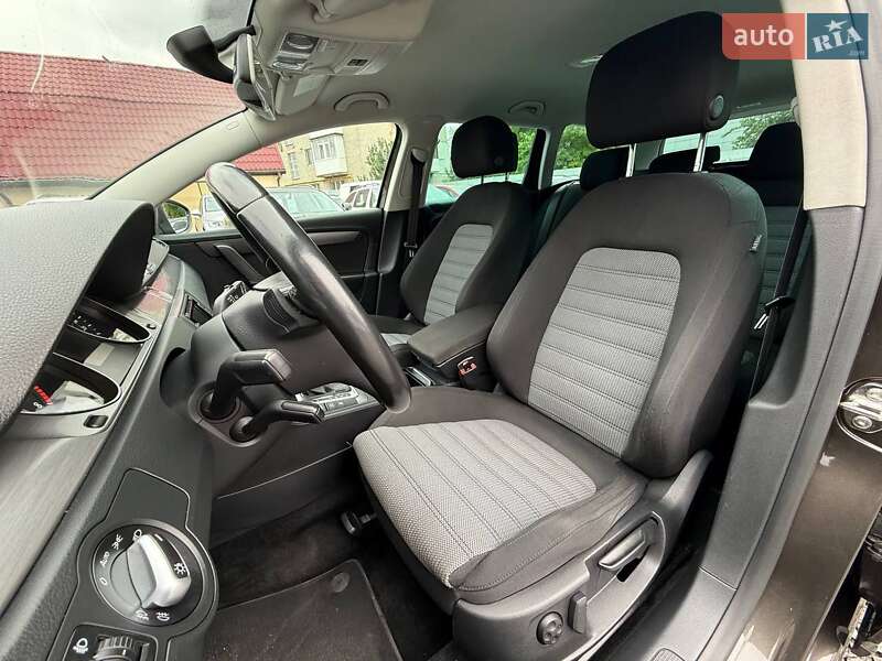 Volkswagen Passat 2012