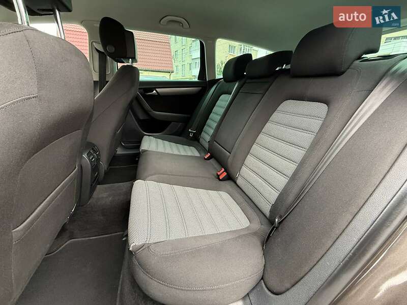 Volkswagen Passat 2012