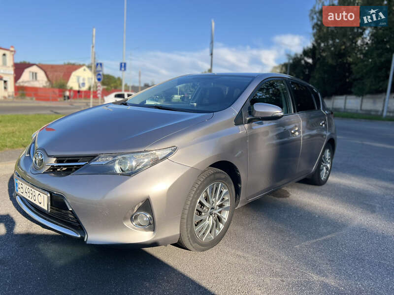 Toyota Auris 2013