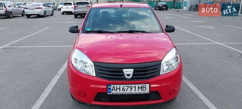 Renault Sandero 2009