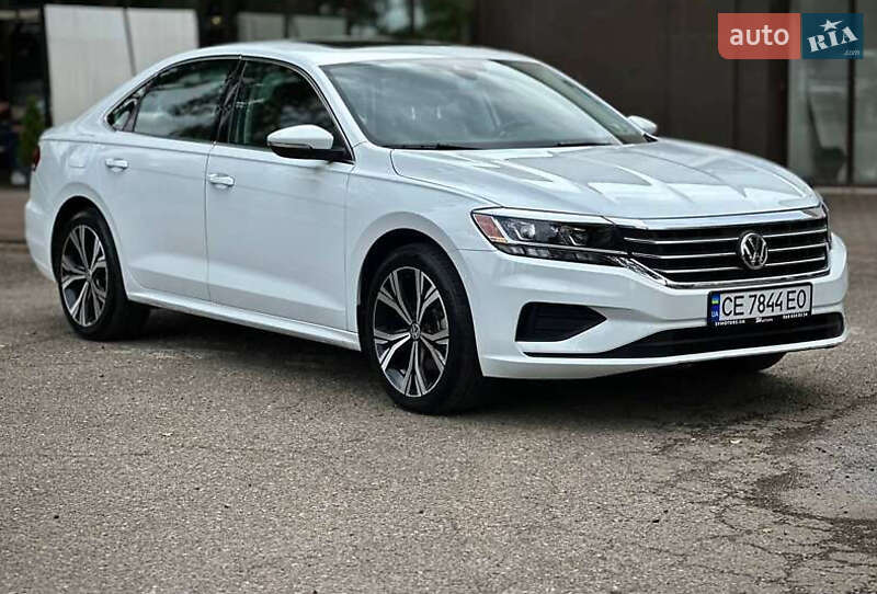 Volkswagen Passat 2021