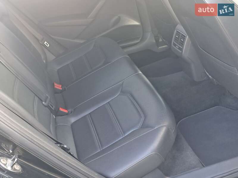 Volkswagen Passat 2014