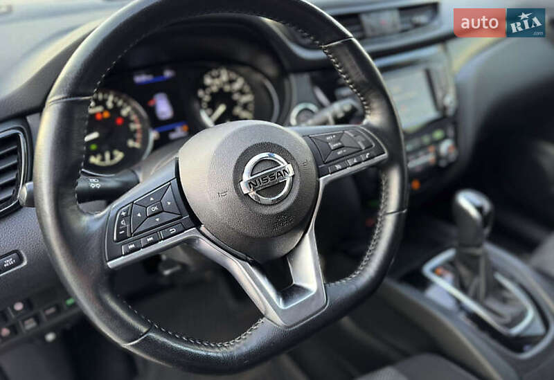 Nissan Rogue Sport 2020