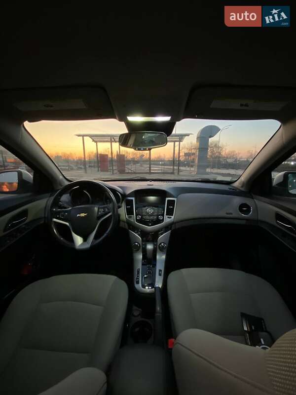 Chevrolet Cruze 2013