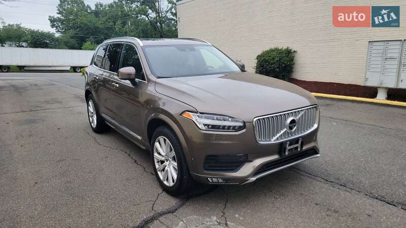 Volvo XC90 2017