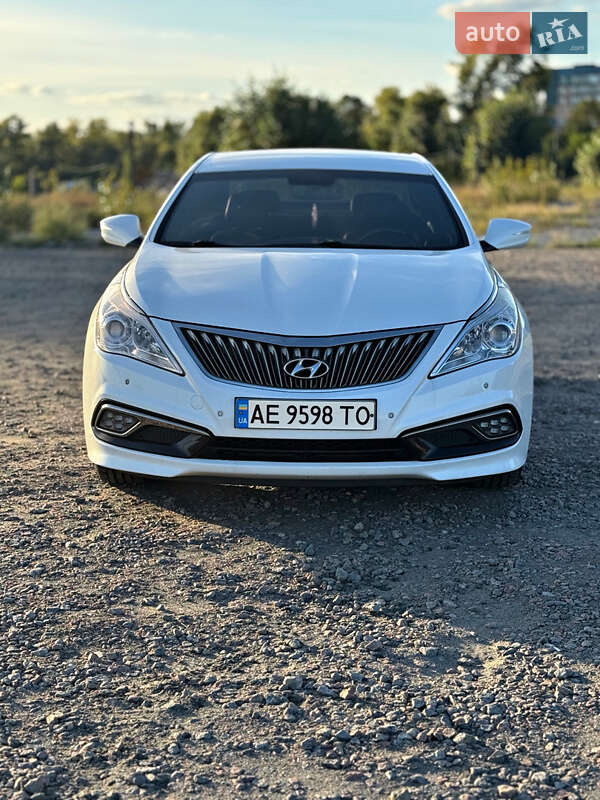 Hyundai Grandeur 2014