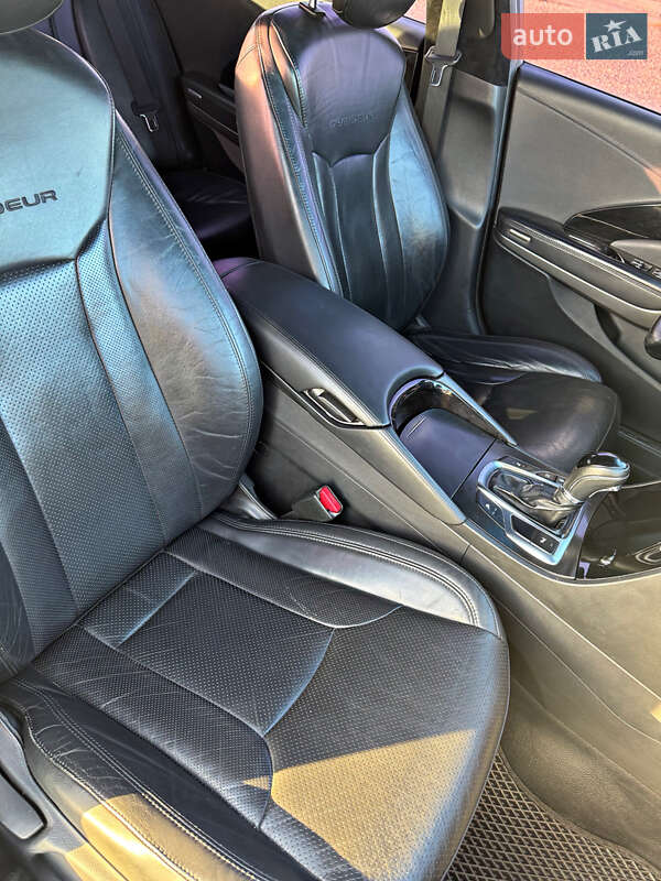 Hyundai Grandeur 2014