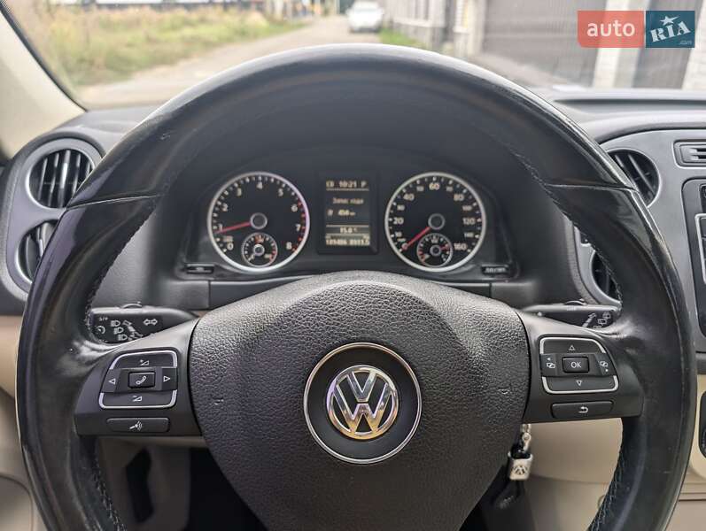 Volkswagen Tiguan 2012