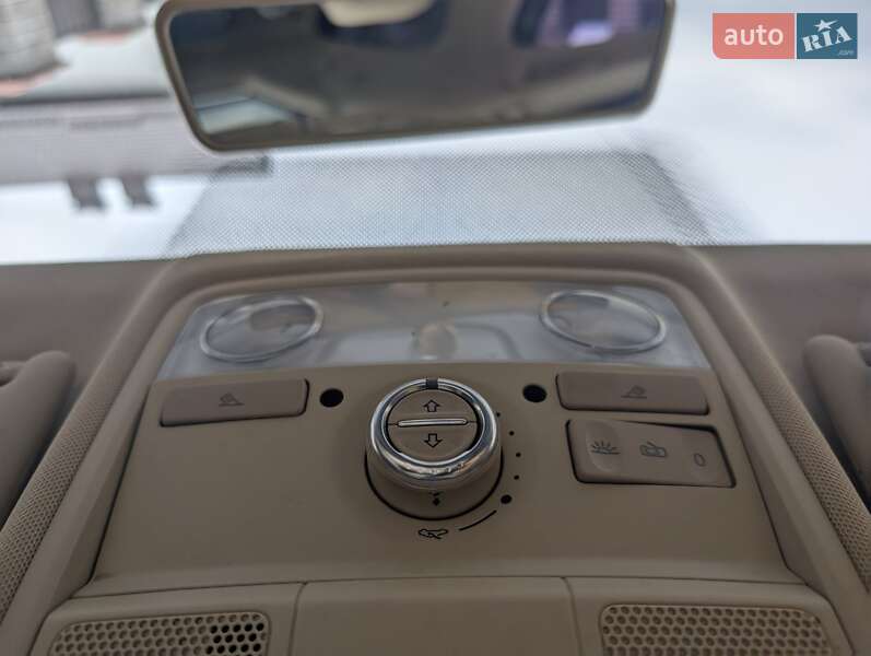 Volkswagen Tiguan 2012