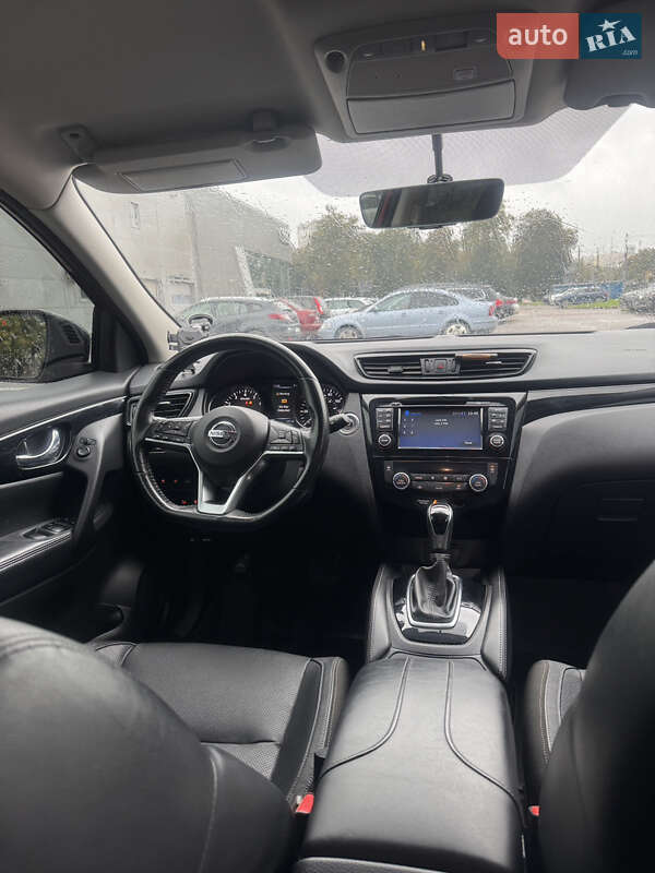 Nissan Rogue Sport 2017