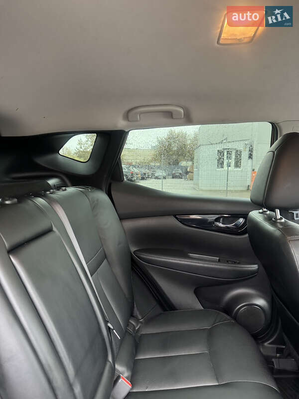 Nissan Rogue Sport 2017