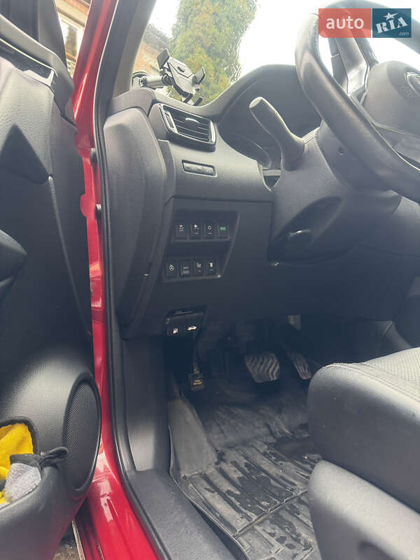 Nissan Rogue Sport 2017