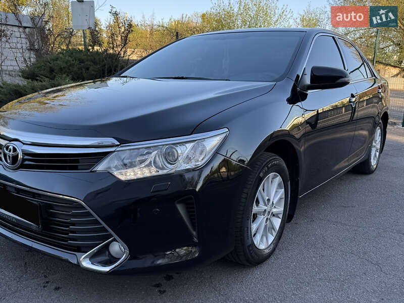 Toyota Camry 2017