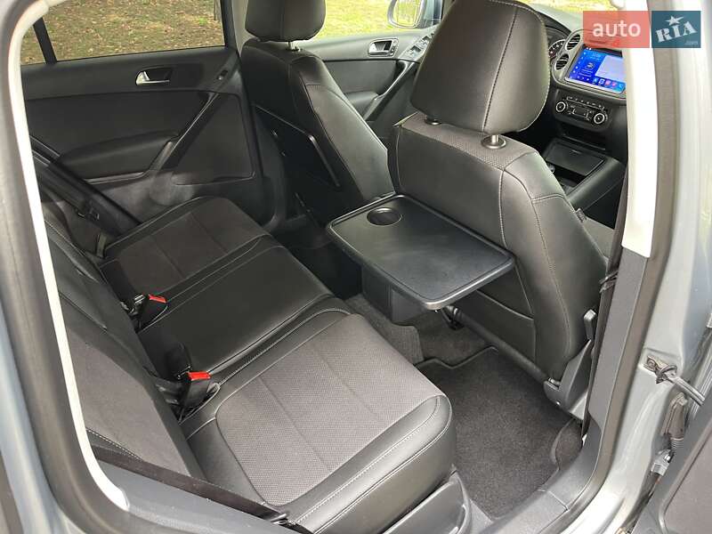 Volkswagen Tiguan 2011