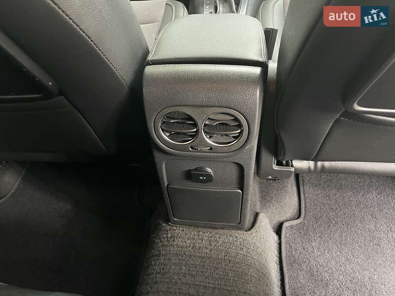 Volkswagen Tiguan 2011