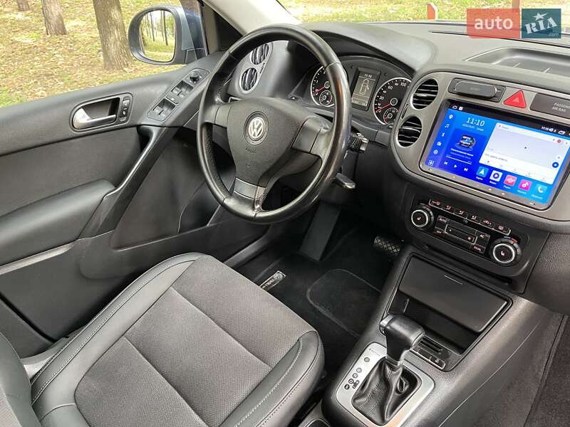 Volkswagen Tiguan 2011