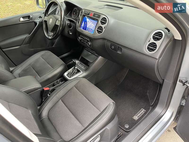 Volkswagen Tiguan 2011