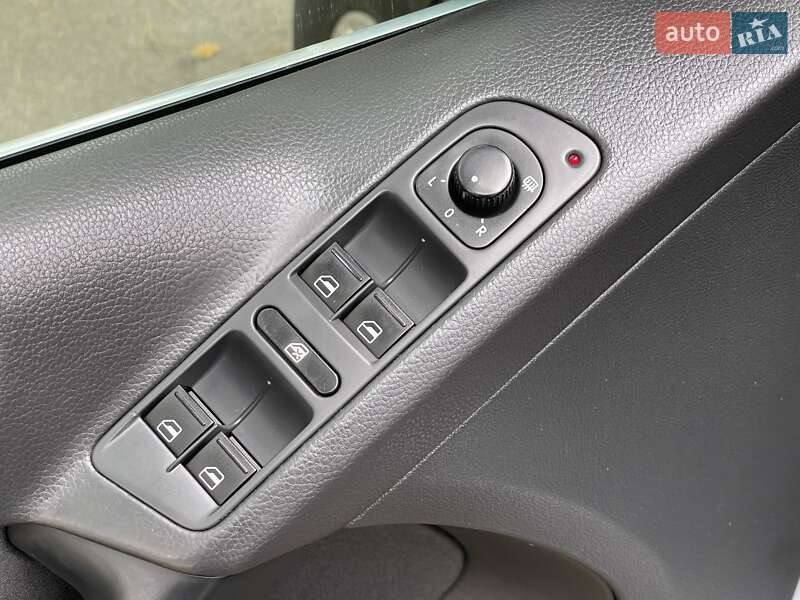 Volkswagen Tiguan 2011