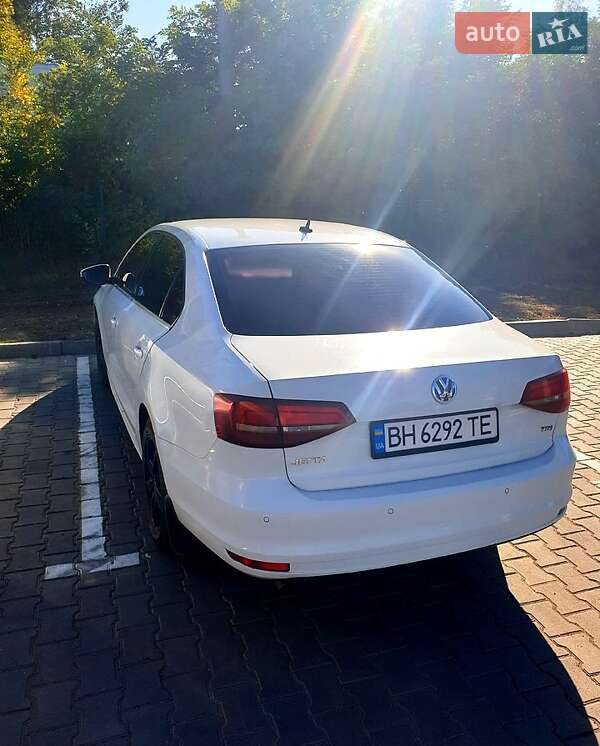 Volkswagen Jetta 2015