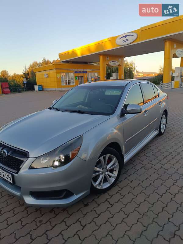 Subaru Legacy 2014