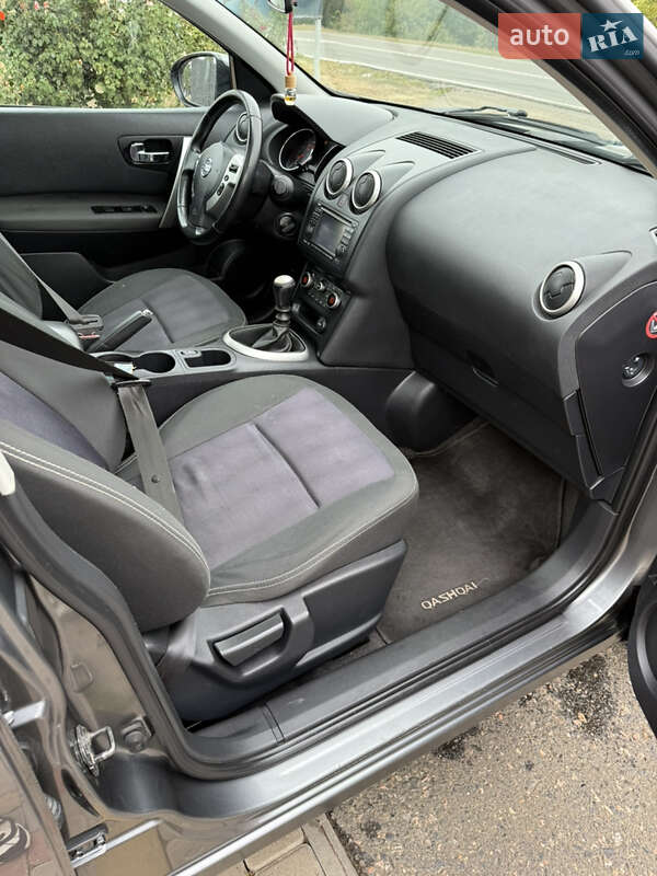 Nissan Qashqai 2012